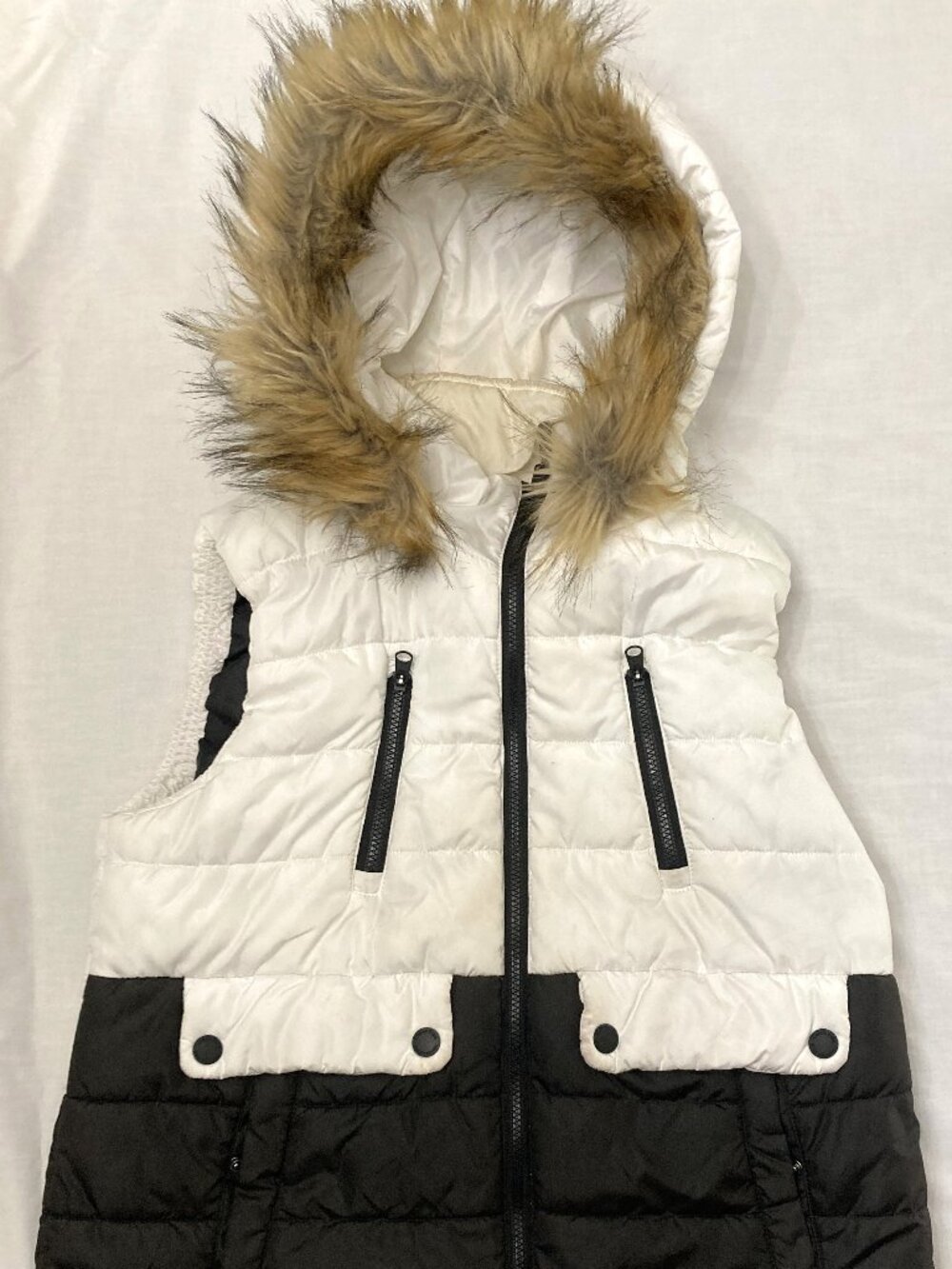 Calvin Klein Performance Puffer Vest Medium Black/White Faux Fur Lined Hood